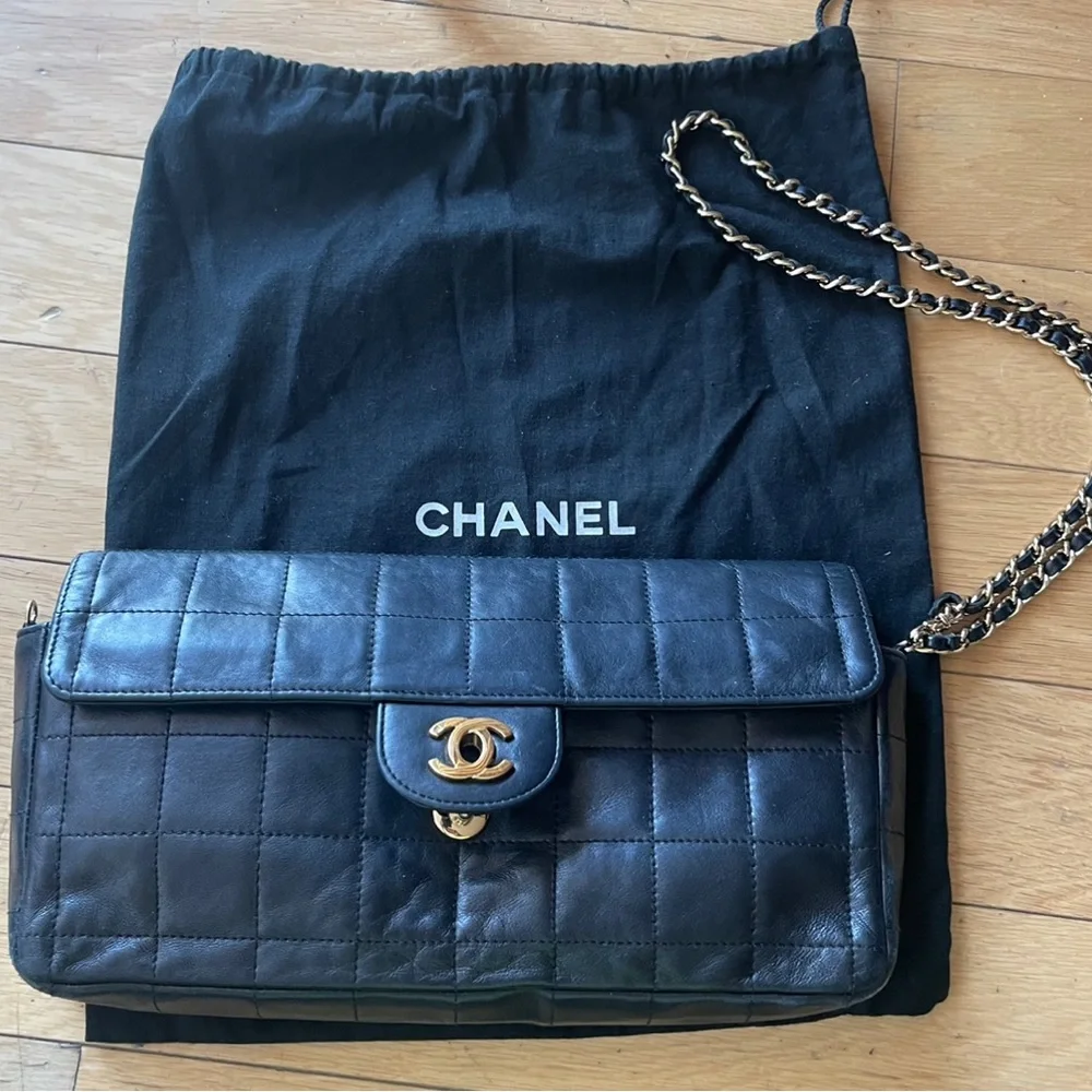 CHANEL Lambskin East West Chocolate Bar Flap Chanel bag .